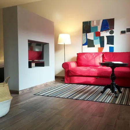 Charming New Loft Апартаменты Болонья